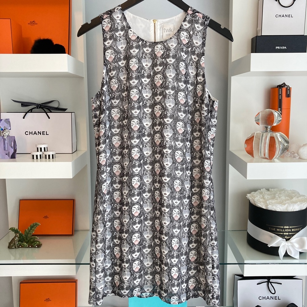 🫧 TWIK Whimsical Dress